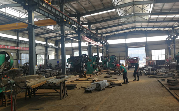 工厂必看：布袋天津除尘器选型标准与效率优化指南